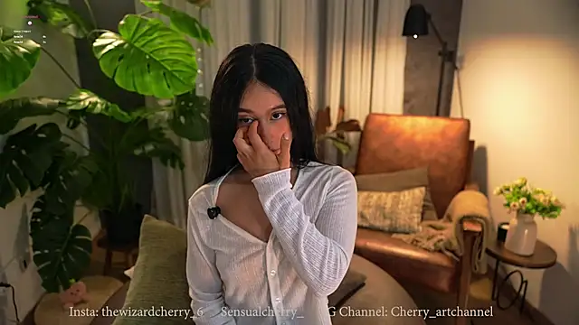 Miss beee online show from 23, 3, 2026