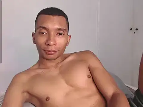 Snapshot of Aaronblack1_ chatting on 21, 2, 2025 Aaronblack1  online show from 21, 2, 2025