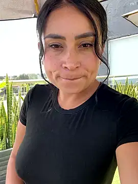 Amy Ross  online show from 10, 1, 2025