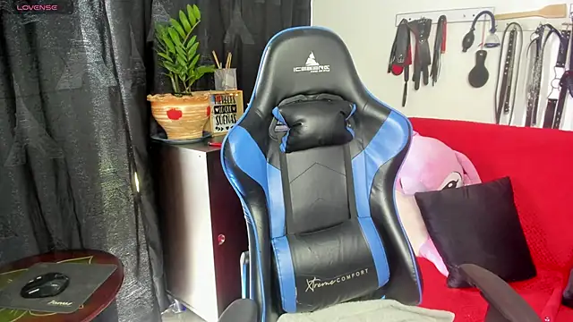 Snapshot of scarlet-kennedy98 chatting on 17, 2, 2025 scarlet-kennedy98 online show from 17, 2, 2025