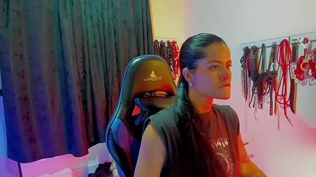 Snapshot of scarlet-kennedy98 chatting on 8, 9, 2025 scarlet-kennedy98 online show from 8, 9, 2025