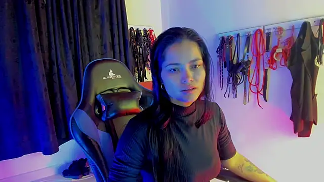 Snapshot of scarlet-kennedy98 chatting on 9, 9, 2025 scarlet-kennedy98 online show from 9, 9, 2025