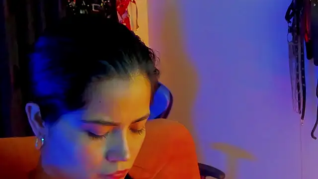 Snapshot of scarlet-kennedy98 chatting on 24, 9, 2025 scarlet-kennedy98 online show from 24, 9, 2025