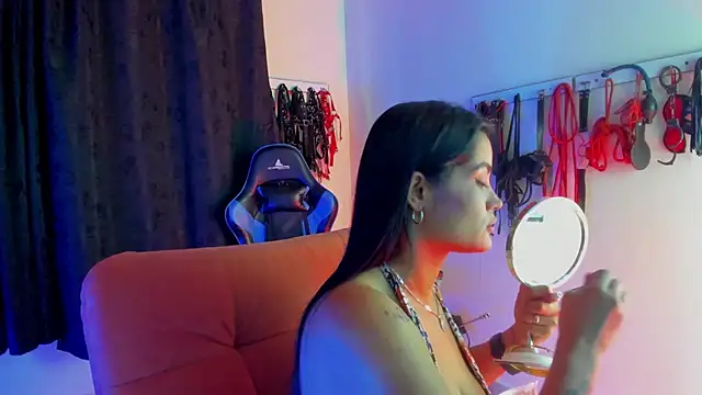 Snapshot of scarlet-kennedy98 chatting on 1, 10, 2025 scarlet-kennedy98 online show from 1, 10, 2025