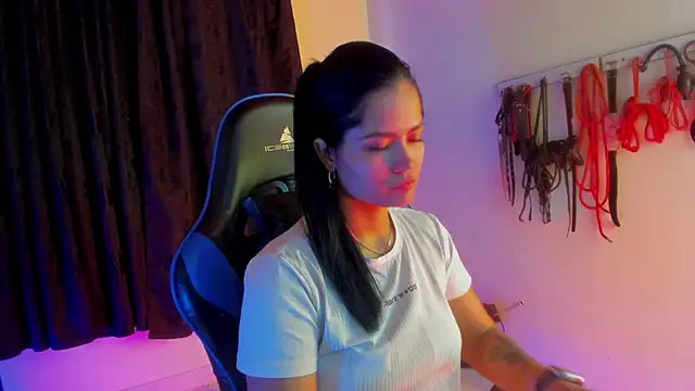 Snapshot of scarlet-kennedy98 chatting on 8, 10, 2025 scarlet-kennedy98 online show from 8, 10, 2025