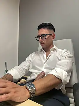 masterboss  online show from 26, 9, 2025