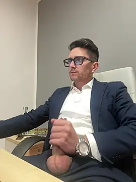 Snapshot of masterboss_ chatting on 19, 2, 2026 masterboss online show from 19, 2, 2026