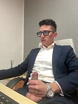 Snapshot of masterboss_ chatting on 18, 3, 2026 masterboss online show from 18, 3, 2026