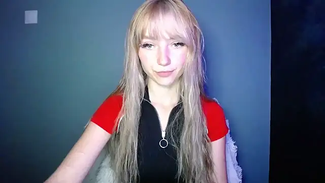 LuciaYoung online show from 14, 9, 2025