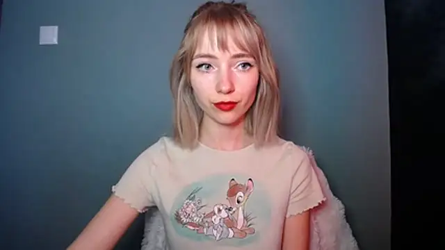 LuciaYoung online show from 22, 2, 2026