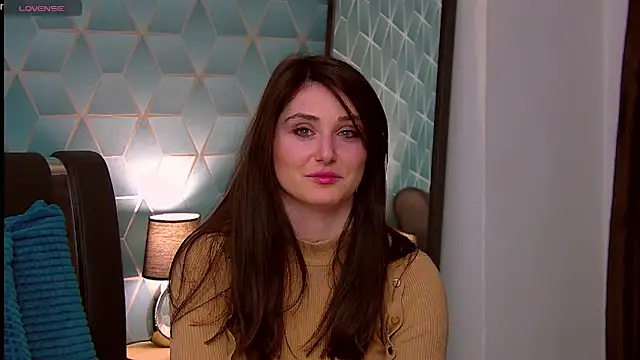 KassieWeins online show from 18, 2, 2025