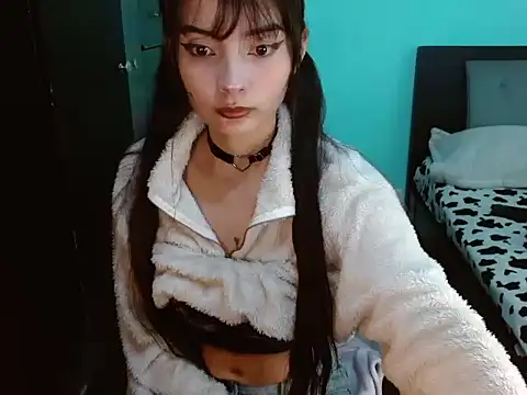  annie rosse online show from 6, 3, 2025