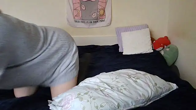 Snapshot of franceska_blue chatting on 6, 2, 2025 franceska blue online show from 6, 2, 2025