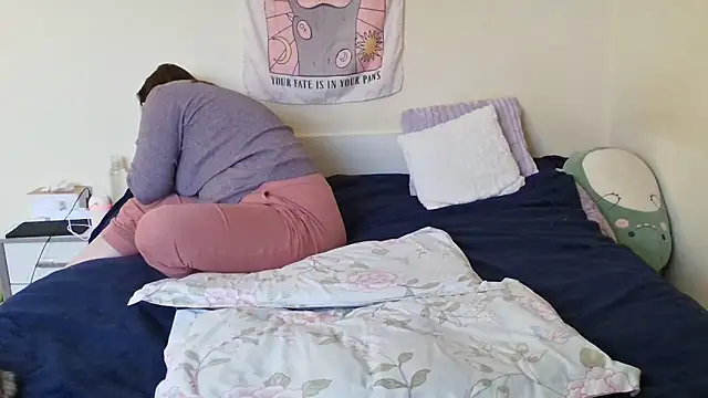 Snapshot of franceska_blue chatting on 18, 2, 2025 franceska blue online show from 18, 2, 2025