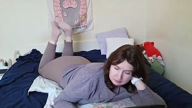 Snapshot of franceska_blue chatting on 19, 2, 2025 franceska blue online show from 19, 2, 2025