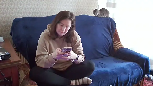 Snapshot of franceska_blue chatting on 19, 10, 2025 franceska blue online show from 19, 10, 2025