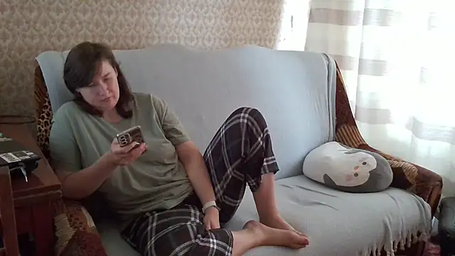 Snapshot of franceska_blue chatting on 22, 11, 2025 franceska blue online show from 22, 11, 2025