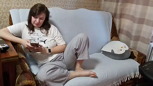 Snapshot of franceska_blue chatting on 30, 11, 2025 franceska blue online show from 30, 11, 2025