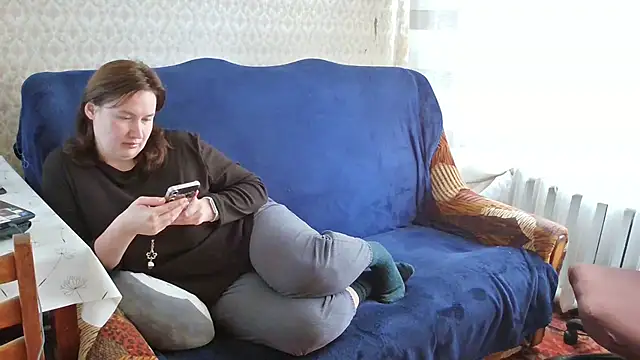 Snapshot of franceska_blue chatting on 26, 4, 2026 franceska blue online show from 26, 4, 2026