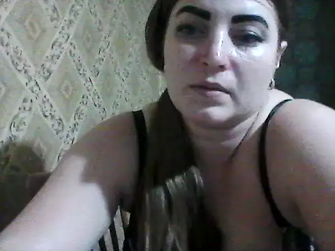 Elizabeth Meow online show from 12, 11, 2025