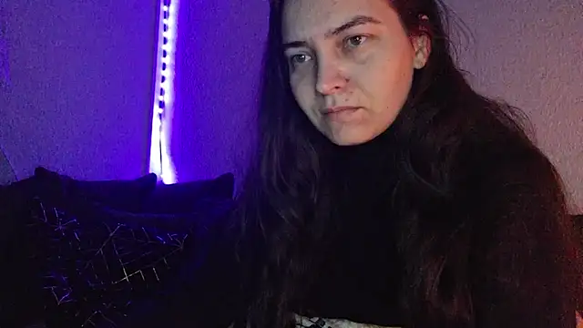 Cyndee Winter online show from 18, 12, 2024