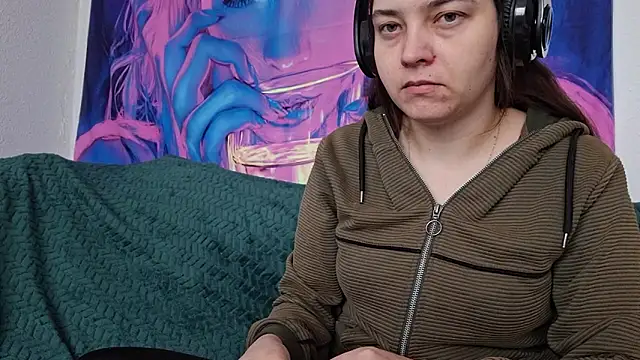 Cyndee Winter online show from 27, 2, 2025