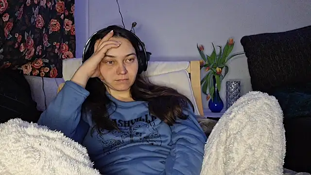 Cyndee Winter online show from 19, 3, 2025