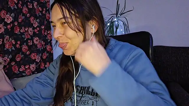 Cyndee Winter online show from 22, 12, 2025