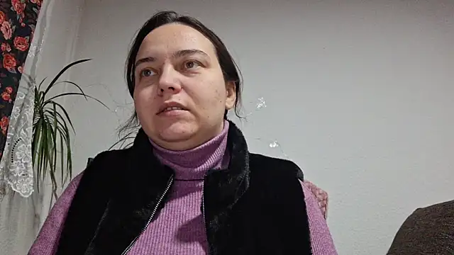 Cyndee Winter online show from 10, 2, 2026