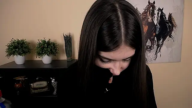 Snapshot of Lili_magic chatting on 5, 3, 2026 Lili magic online show from 5, 3, 2026