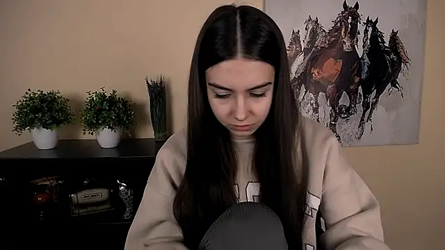 Snapshot of Lili_magic chatting on 6, 3, 2026 Lili magic online show from 6, 3, 2026