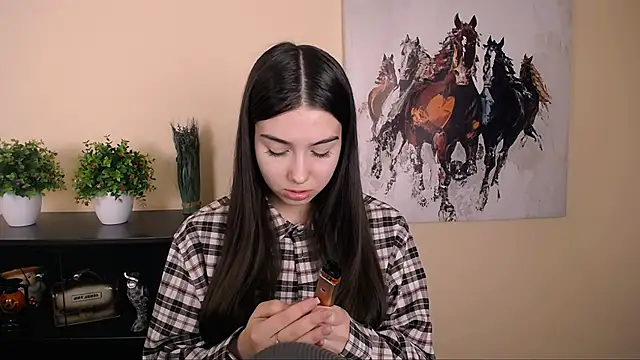 Snapshot of Lili_magic chatting on 25, 3, 2026 Lili magic online show from 25, 3, 2026