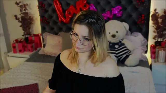 Snapshot of Bryarre chatting on 15, 2, 2025 Bryarre online show from 15, 2, 2025
