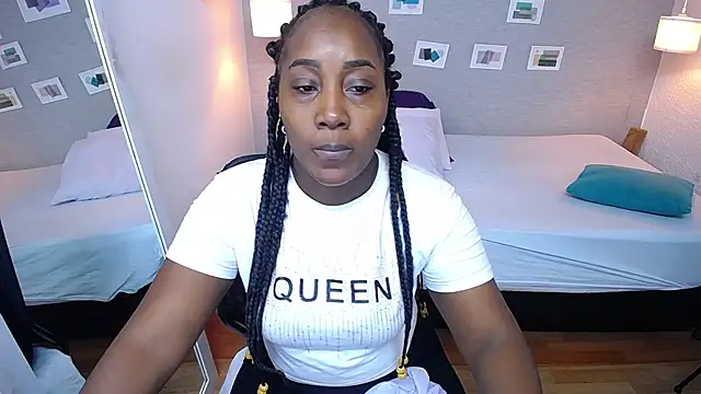 kiara evanss online show from 13, 12, 2024