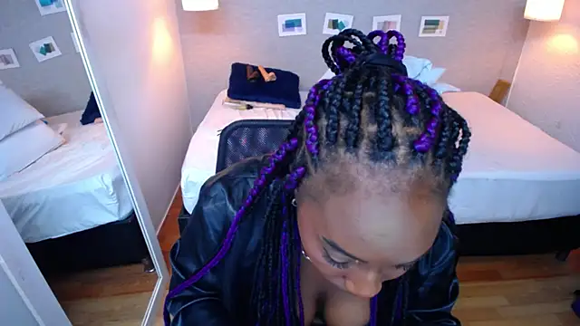 kiara evanss online show from 7, 1, 2025
