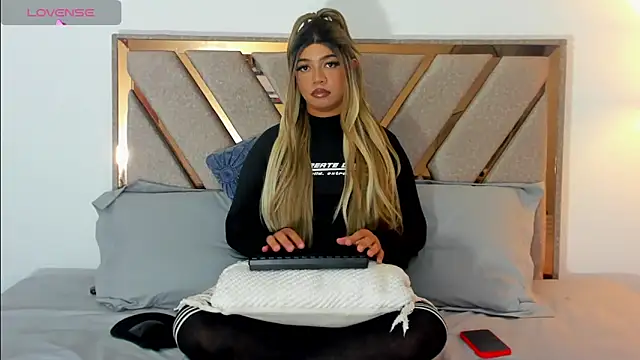 Snapshot of Hanz_sex chatting on 19, 3, 2025 Hanz sex online show from 19, 3, 2025