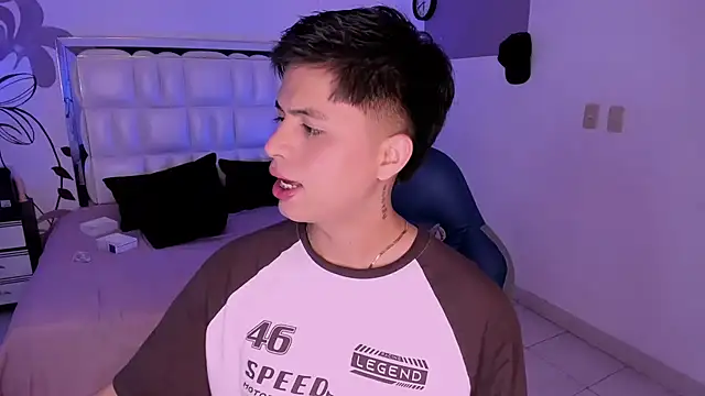 Niicky1  online show from 27, 12, 2024