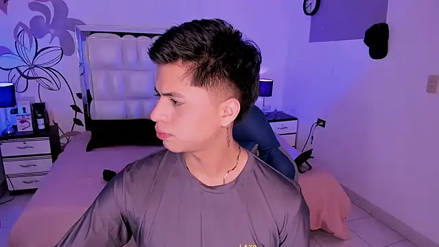 Niicky1  online show from 29, 12, 2024