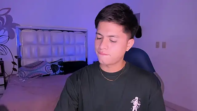 Niicky1  online show from 22, 1, 2025