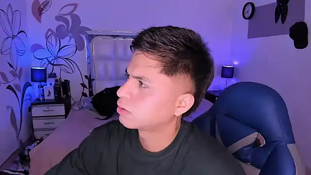 Niicky1  online show from 26, 1, 2025