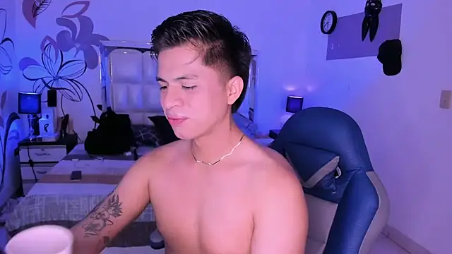 Niicky1  online show from 28, 2, 2025