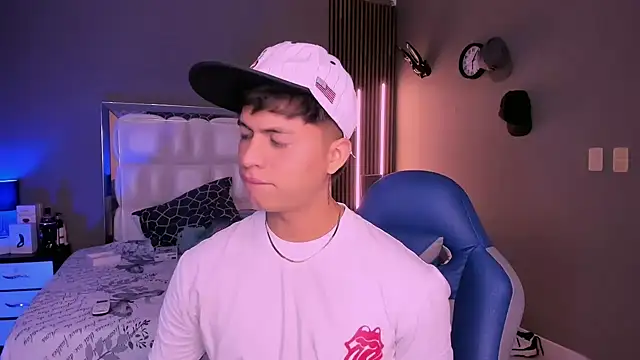 Niicky1  online show from 19, 3, 2025