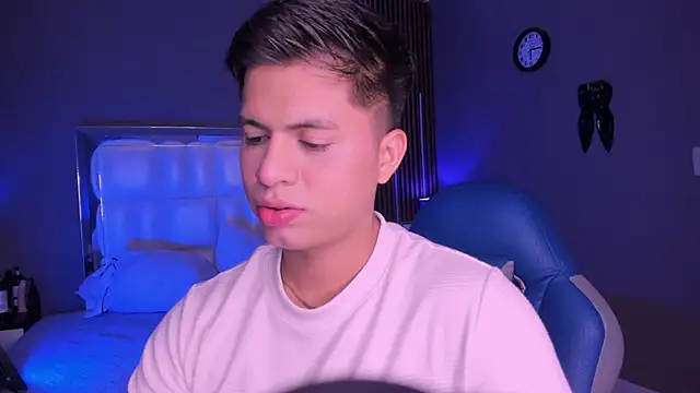 Niicky1  online show from 8, 9, 2025