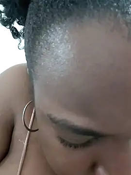 Breisy bigboobs online show from 29, 5, 2026