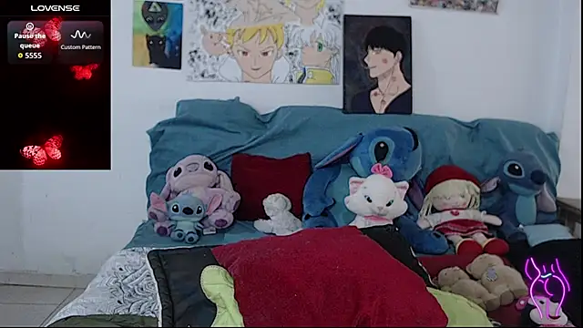 kitty22  online show from 8, 10, 2025