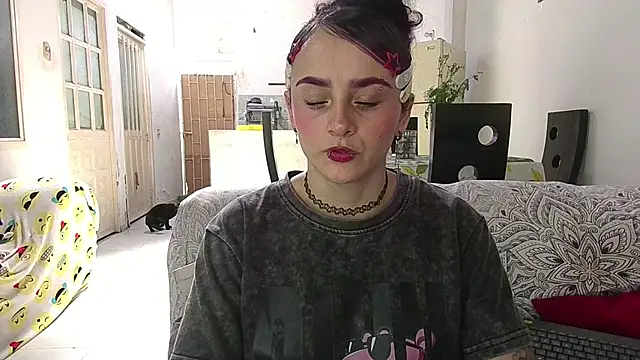 kitty22  online show from 30, 4, 2026