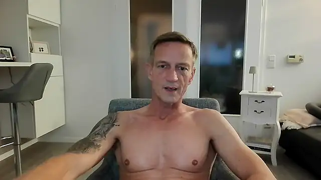 dirks71 online show from 8, 9, 2025