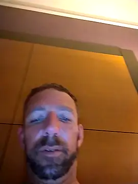 Treemandude online show from 17, 11, 2025