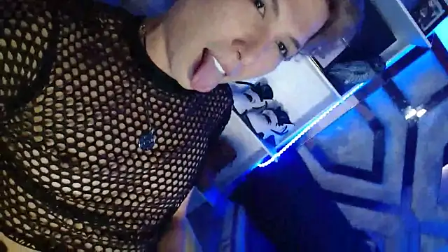 Snapshot of CONNY_BENSS chatting on 19, 9, 2025 CONNY BENSS online show from 19, 9, 2025