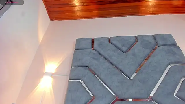 Snapshot of LucciaPorter chatting on 11, 2, 2026 LucciaPorter online show from 11, 2, 2026